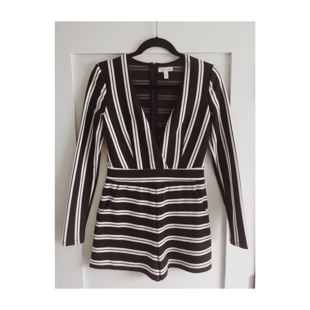 URBAN OUTFITTERS long sleeve romper